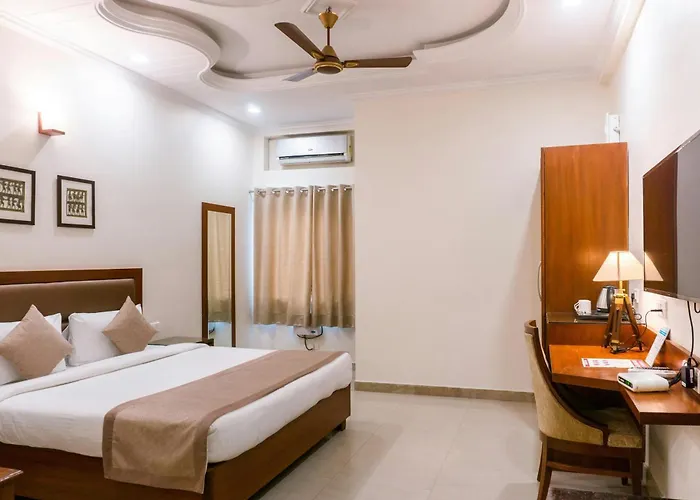 Hotel Le Mount Inn Near Igi Airport Delhi
