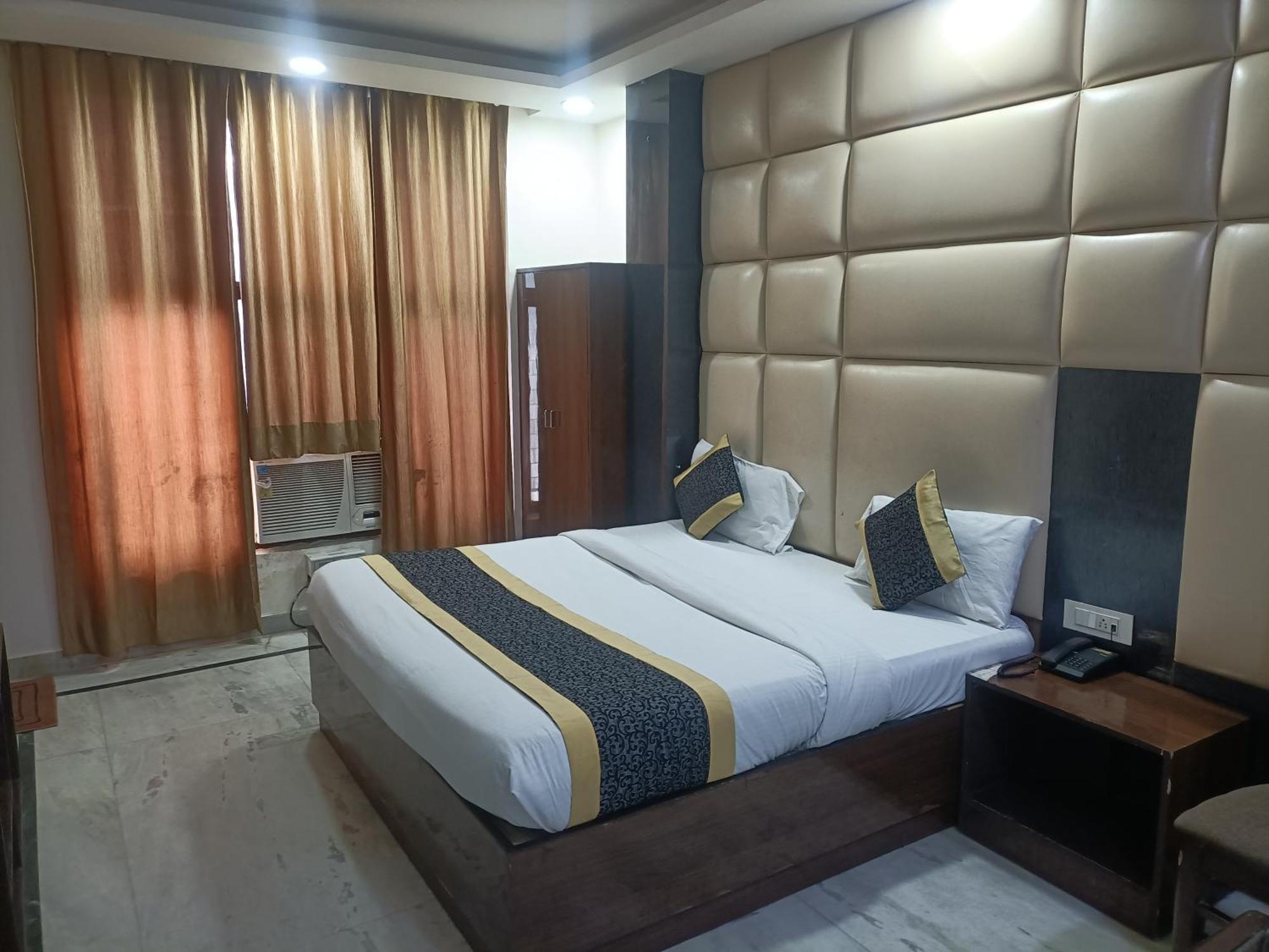Le Mount Near Igi Airport Delhi Hotel New Delhi