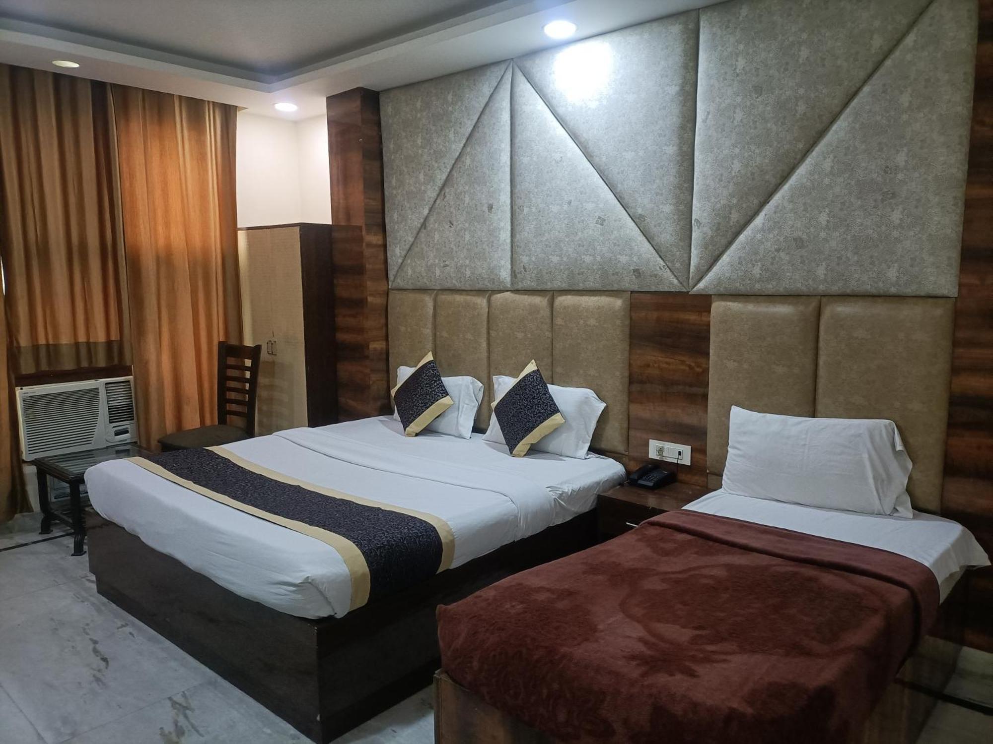 Le Mount Near Igi Airport Delhi *